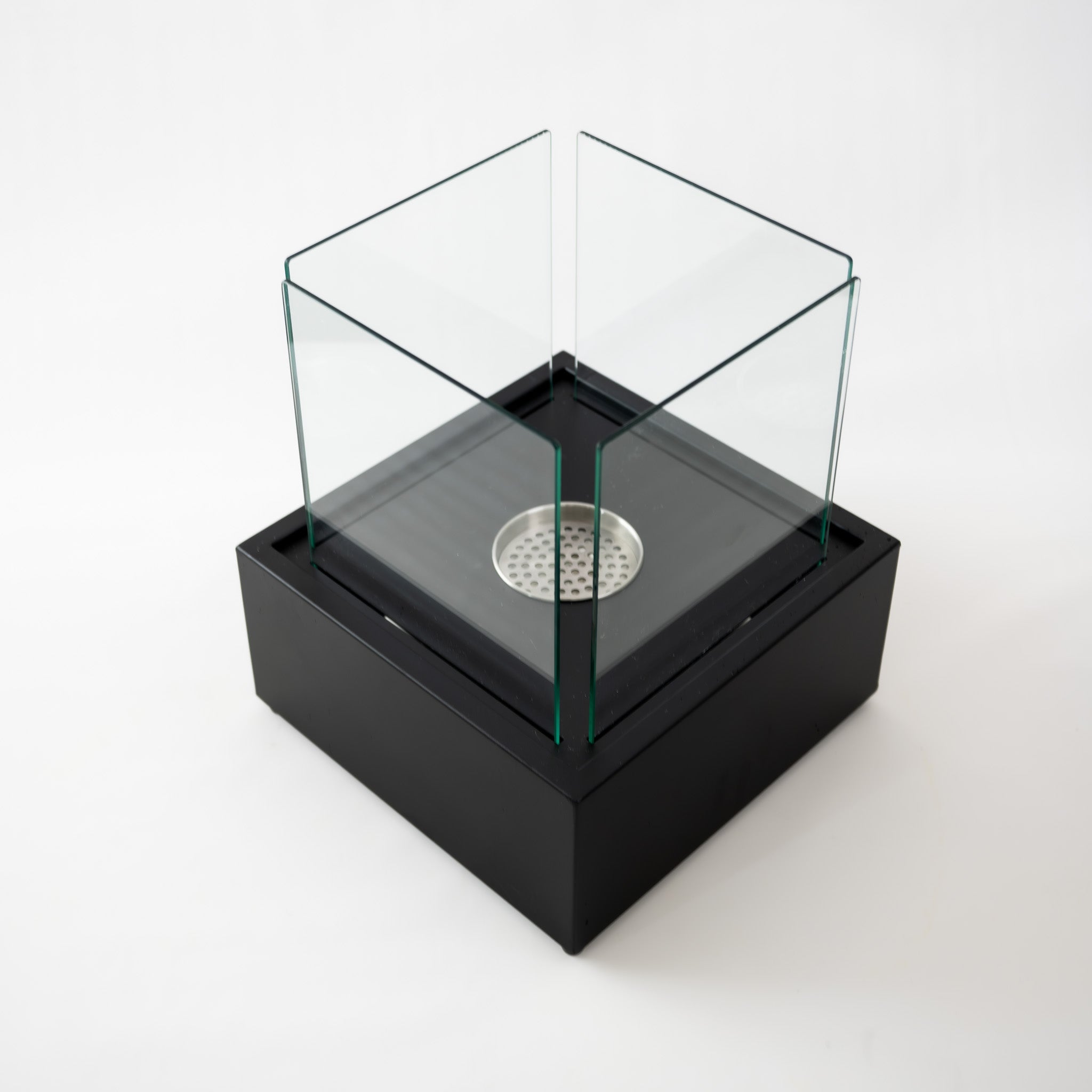 The Big Cube - black 16t - Size: 35*35*42cm