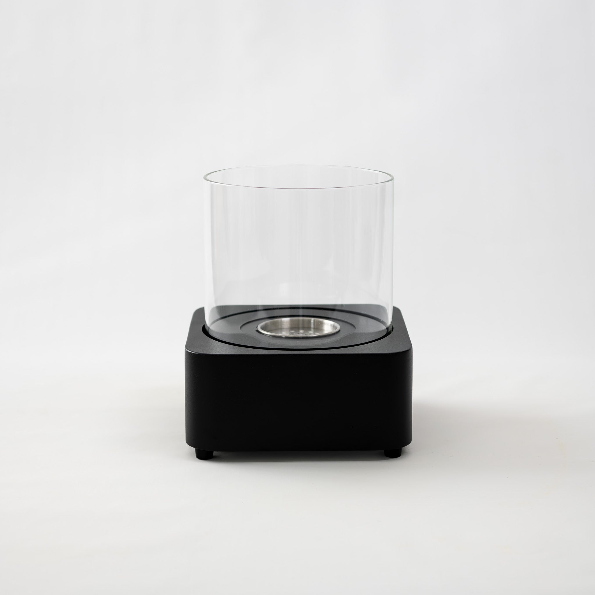 The Black - 20t - Size: 23*23*26cm.